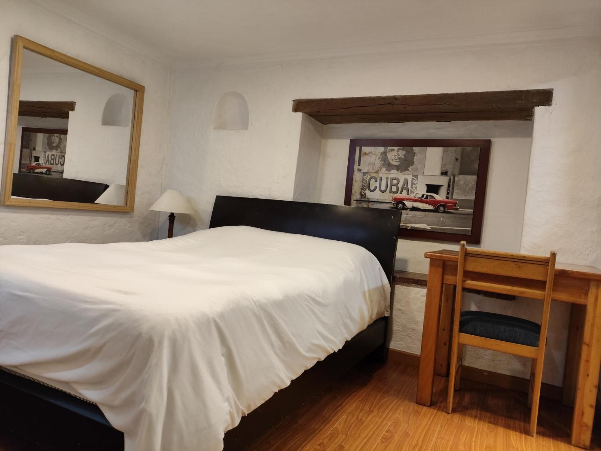 Apartaestudios La Candelaria Bogotá Quarto foto